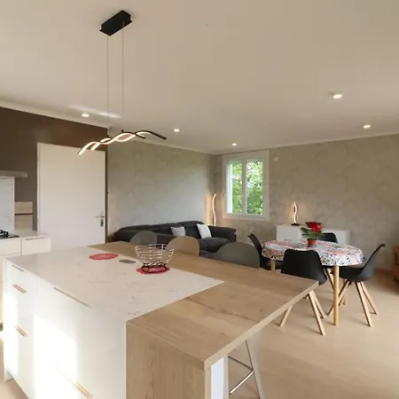 Maison Renovee Pres De Maurs, Jardin, Terrasse, Parking Prive, Activites Et Monts Du Cantal. - Fr-1-742-274 Nyaraló Maurs